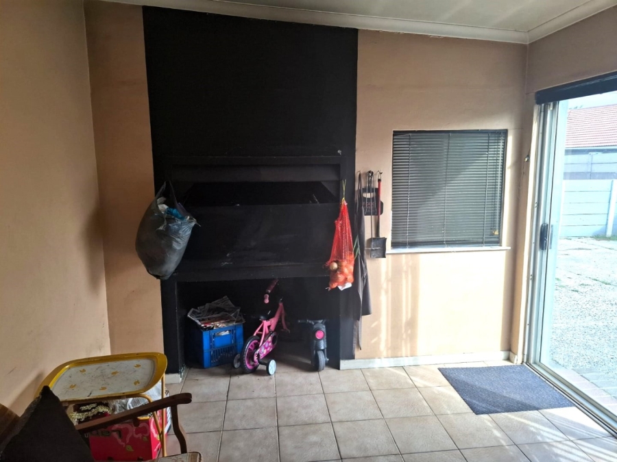 3 Bedroom Property for Sale in Parow Valley Western Cape
